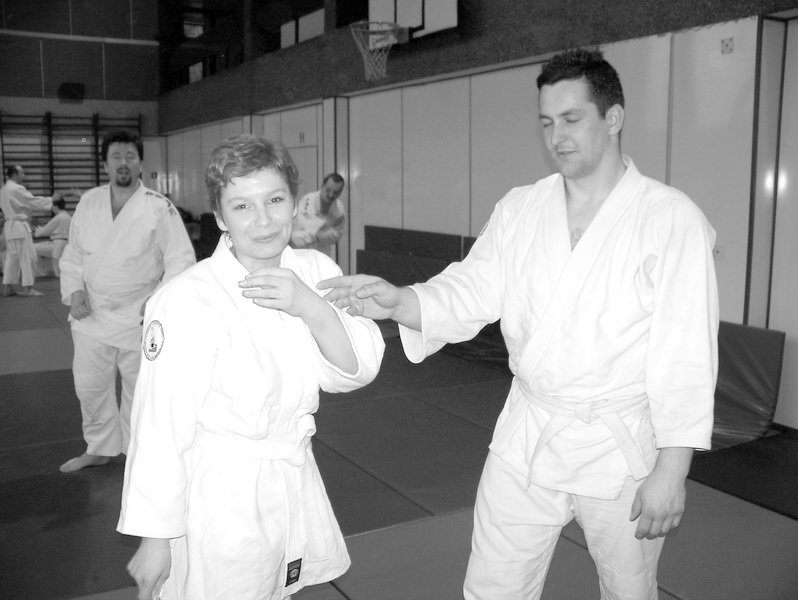 seminariumzsenseimatsuomasazumi8danmosirzabrze1920042008r101.jpg