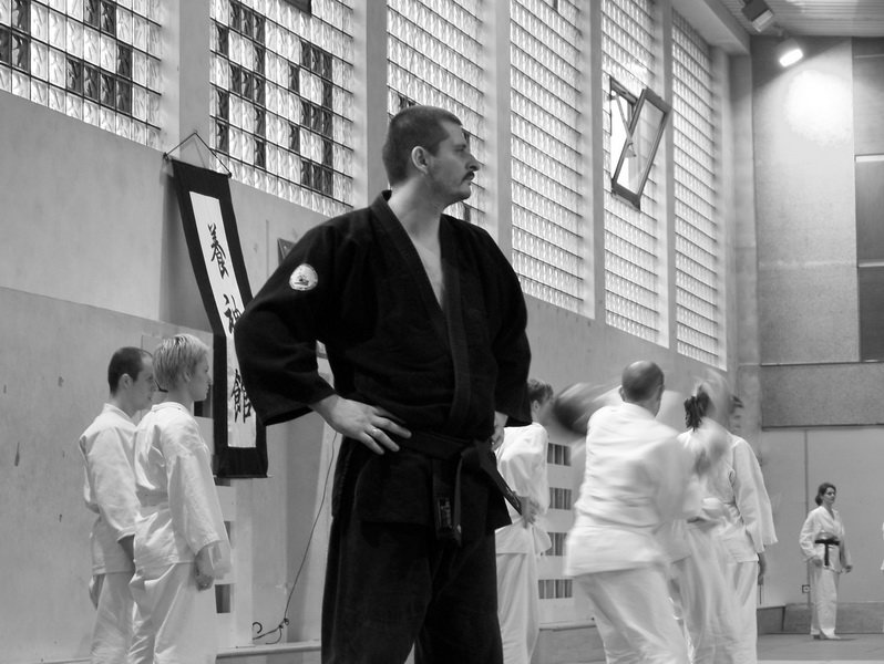 seminariumzsenseimatsuomasazumi8danmosirzabrze1920042008r37.jpg